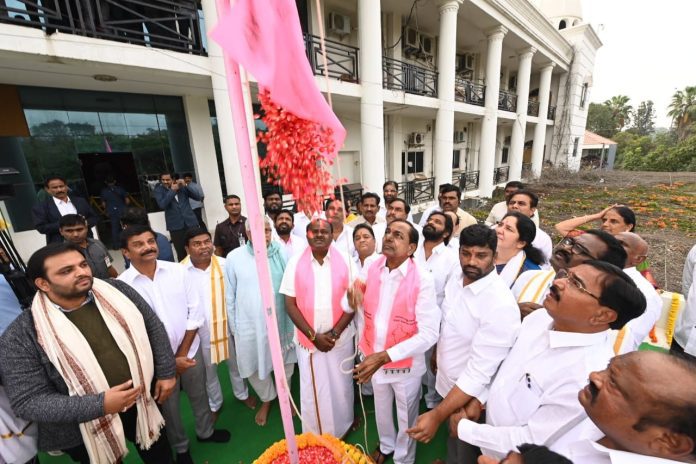 Trs Is Now Bharat Rashtra Samithi Brs Officially Kcr Unfurls Party Flag