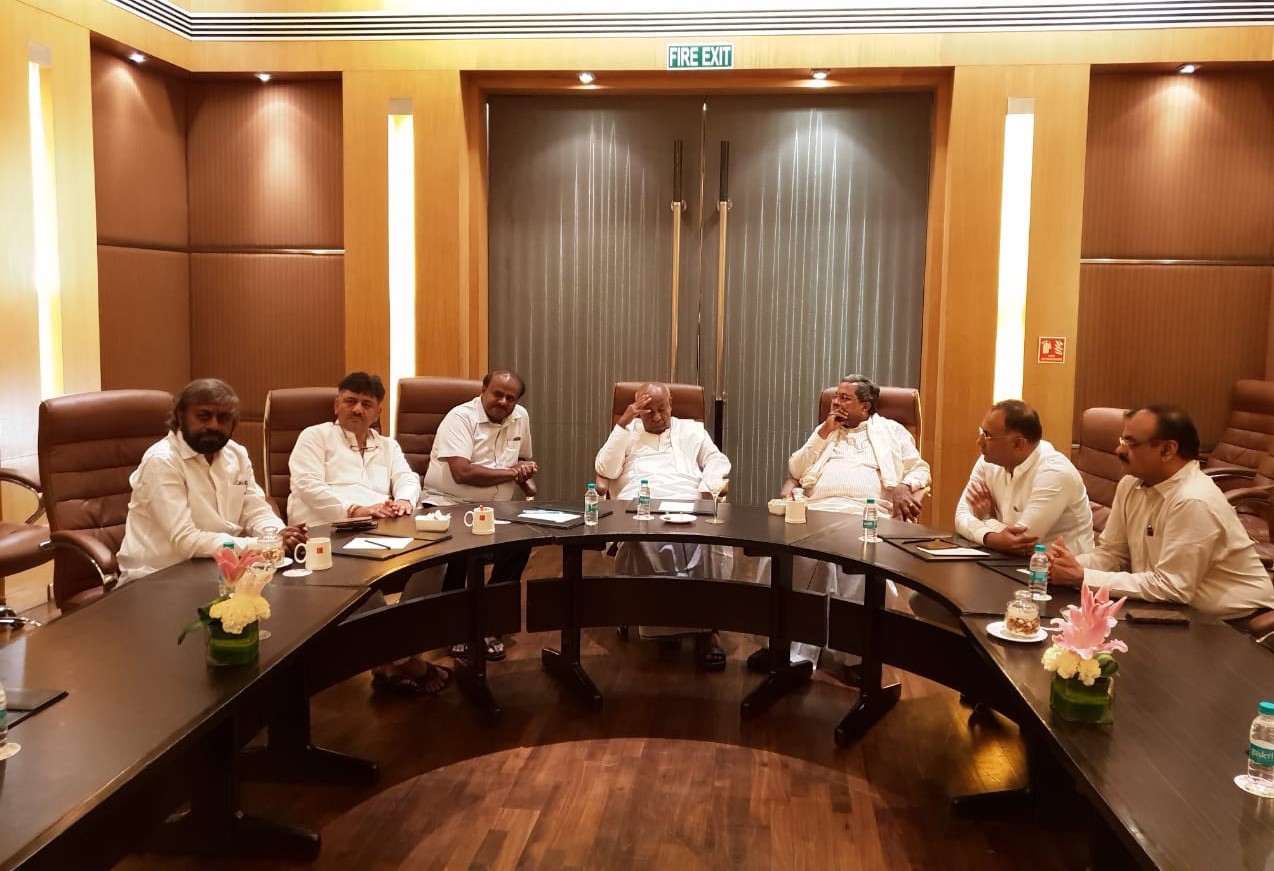 Congress, JDS agree on 20-8 seat share in Karnataka