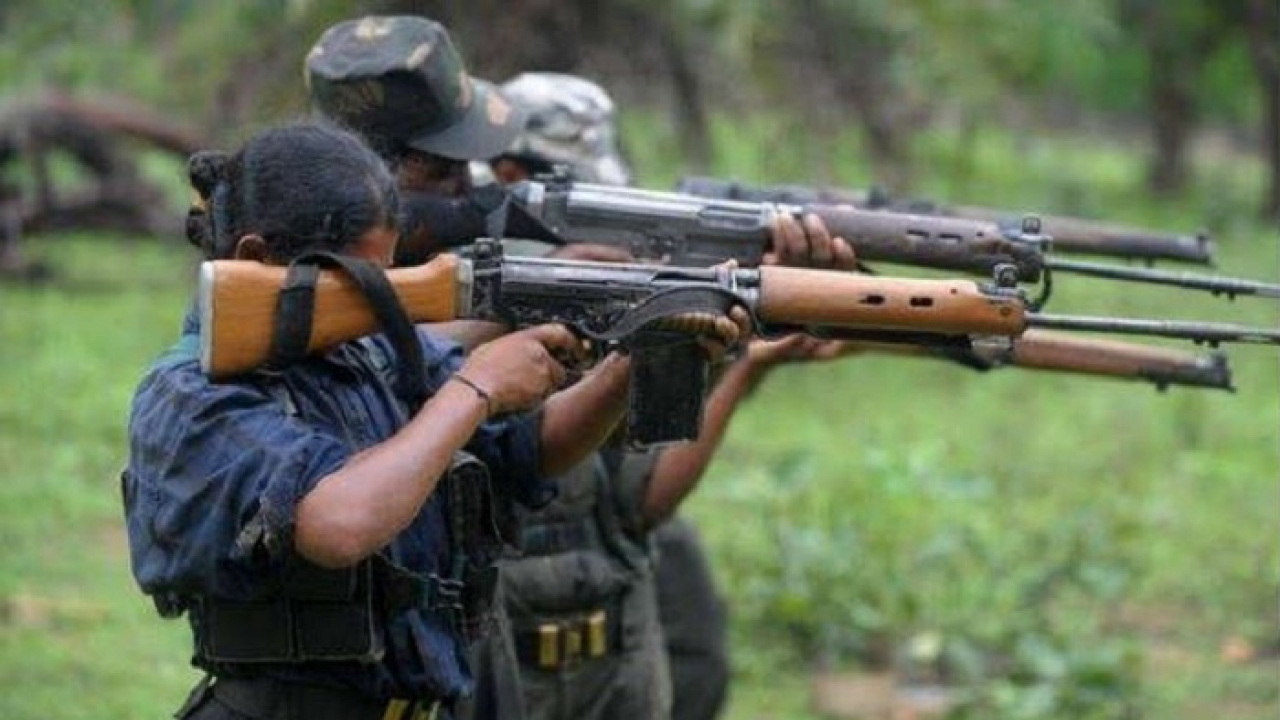 3 naxals, CRPF jawan killed in Jharkhand encounter 