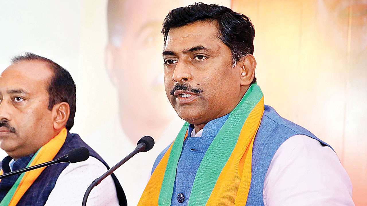 Cheating case against BJP leader Muralidhar Rao, 8 others