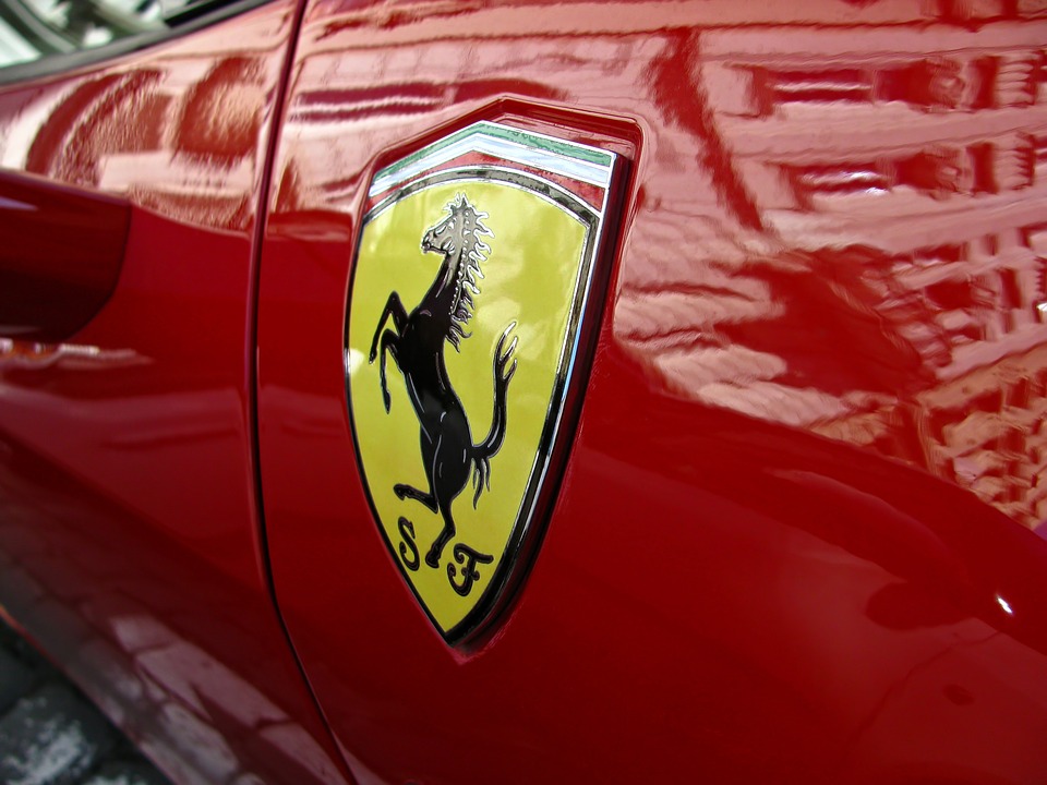 Ferrari removes all cigarette ad branding for Australia