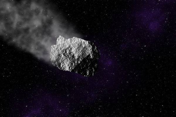 Asteroid, as big as a bus, will fly very close to Earth tonight