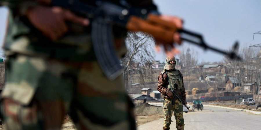 Encounter between security forces and terrorists underway in Shopian