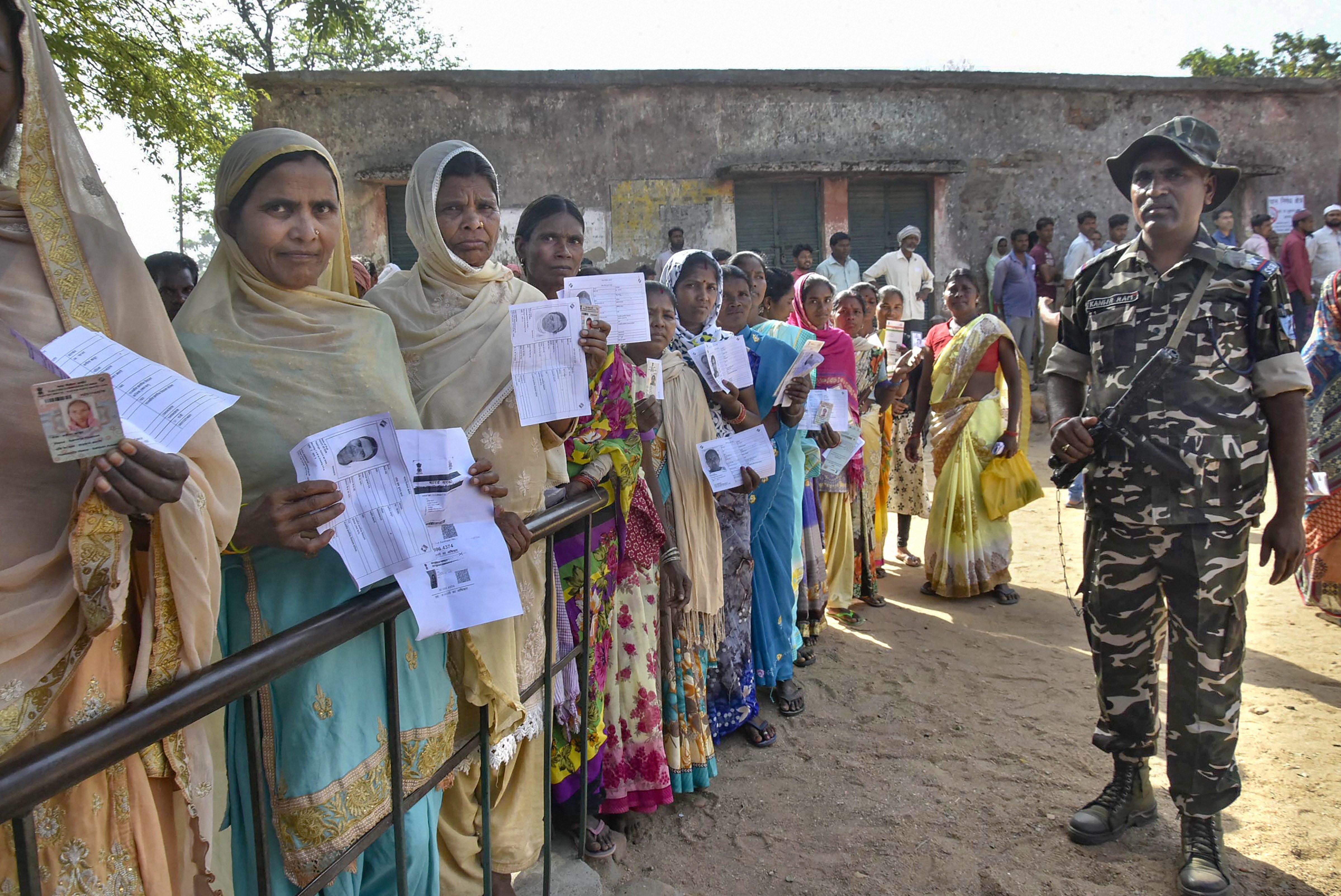 Polling begins for Phase 2 of UP election, 586 candidates in fray