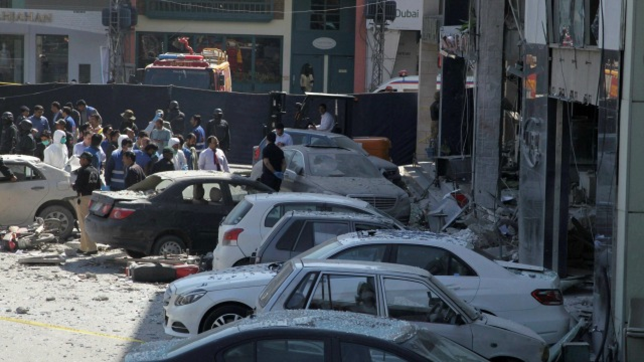 Blast at Sufi shrine in Lahore kills 4, injures 24