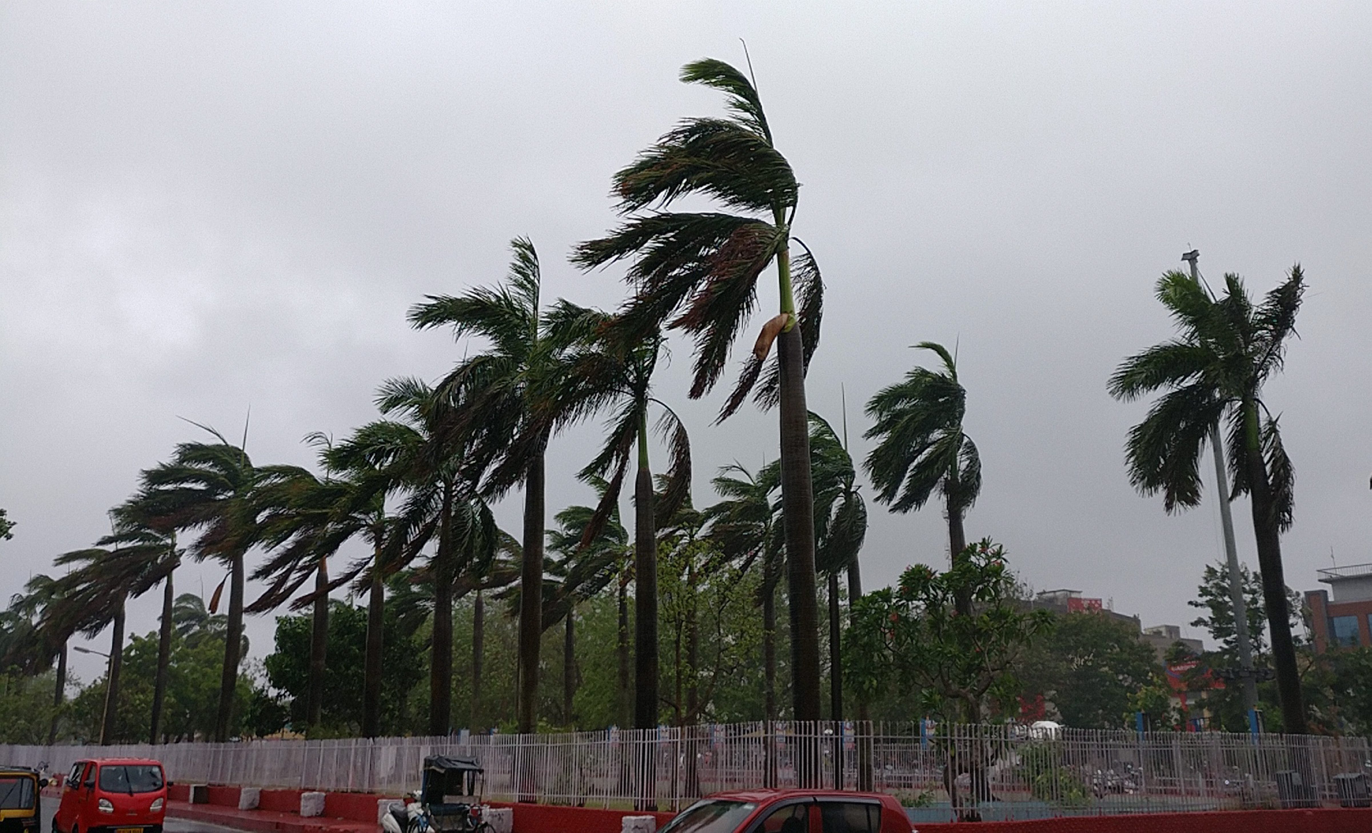 Cyclone Vayu weakens, crosses Kutch coast in Gujarat