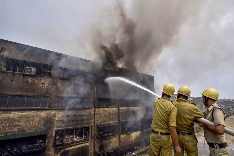 Fire at bulb manufacturing unit in Delhi
