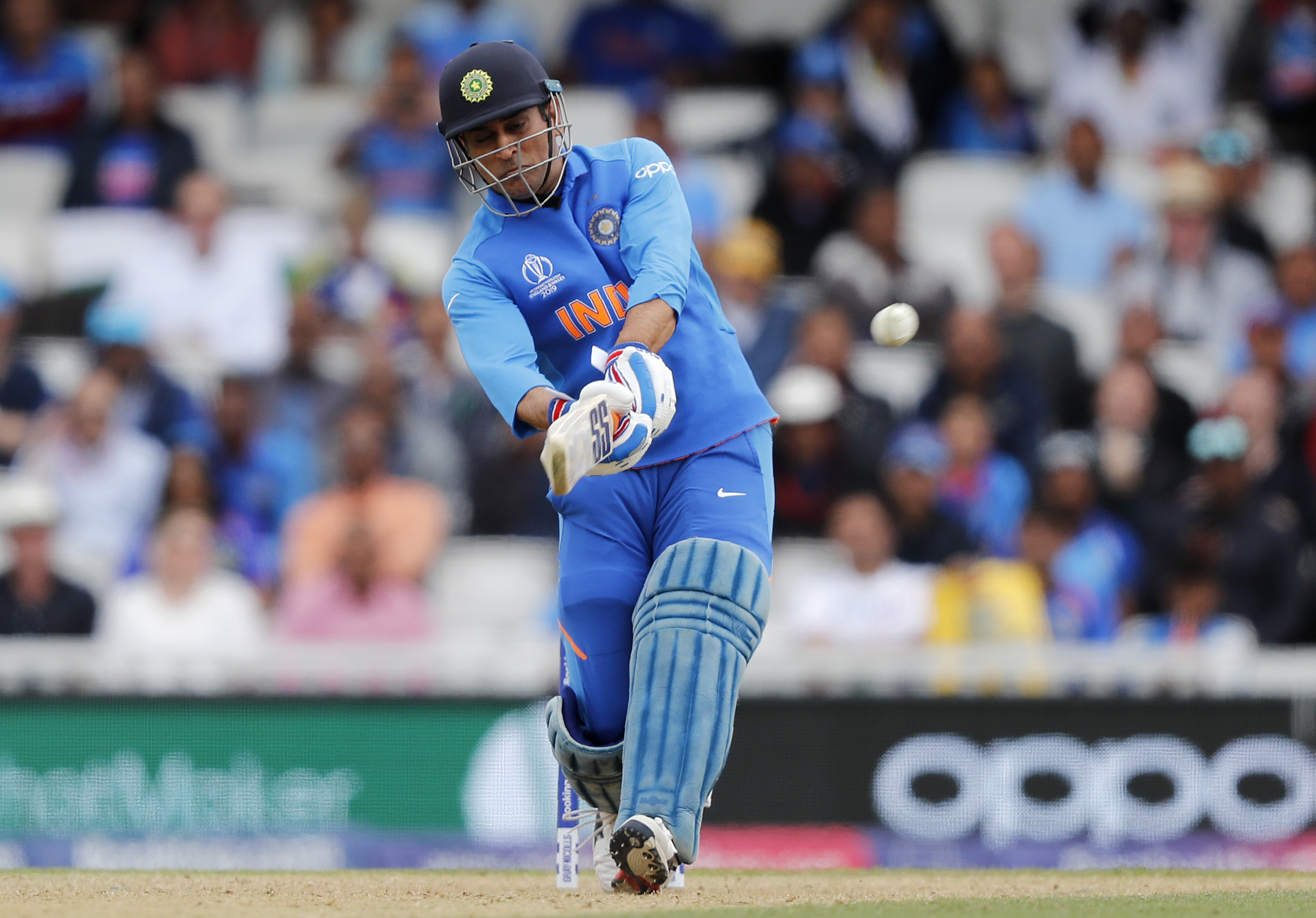 MS Dhoni Birthday: Legend Turns 42 Today, Cricket News