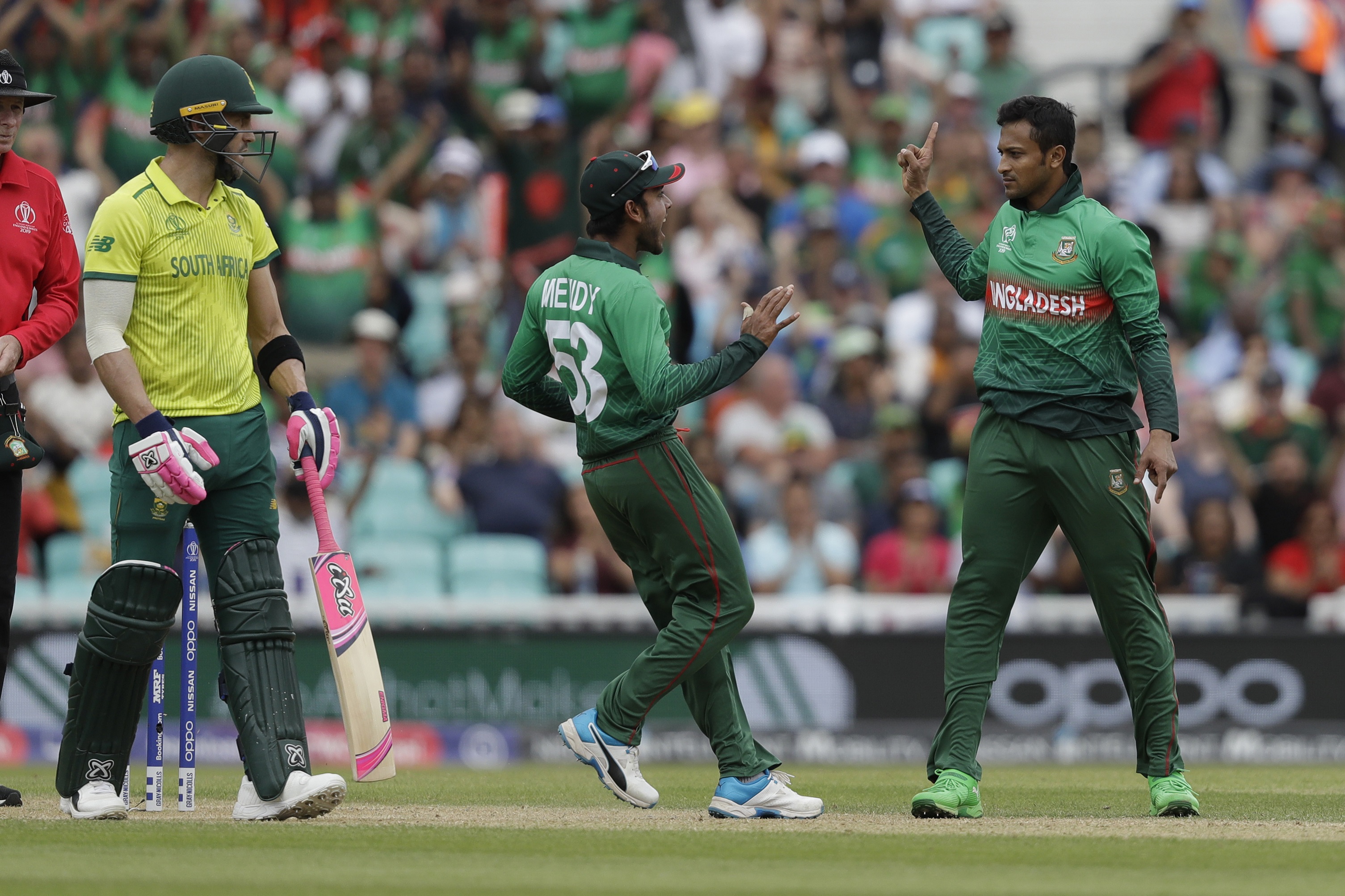 Team play, power-hitting help Bangladesh deliver Proteas their 2nd WC loss