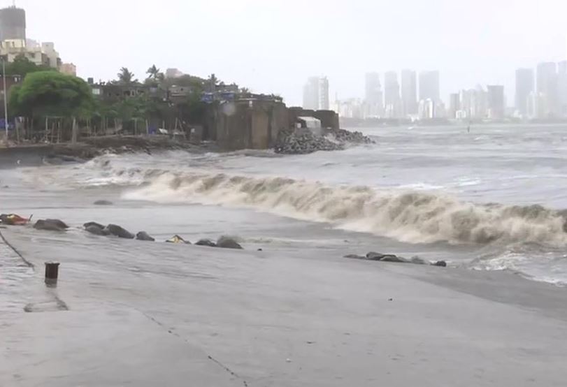 Cyclone Vayu changes course; Gujarat still on high alert