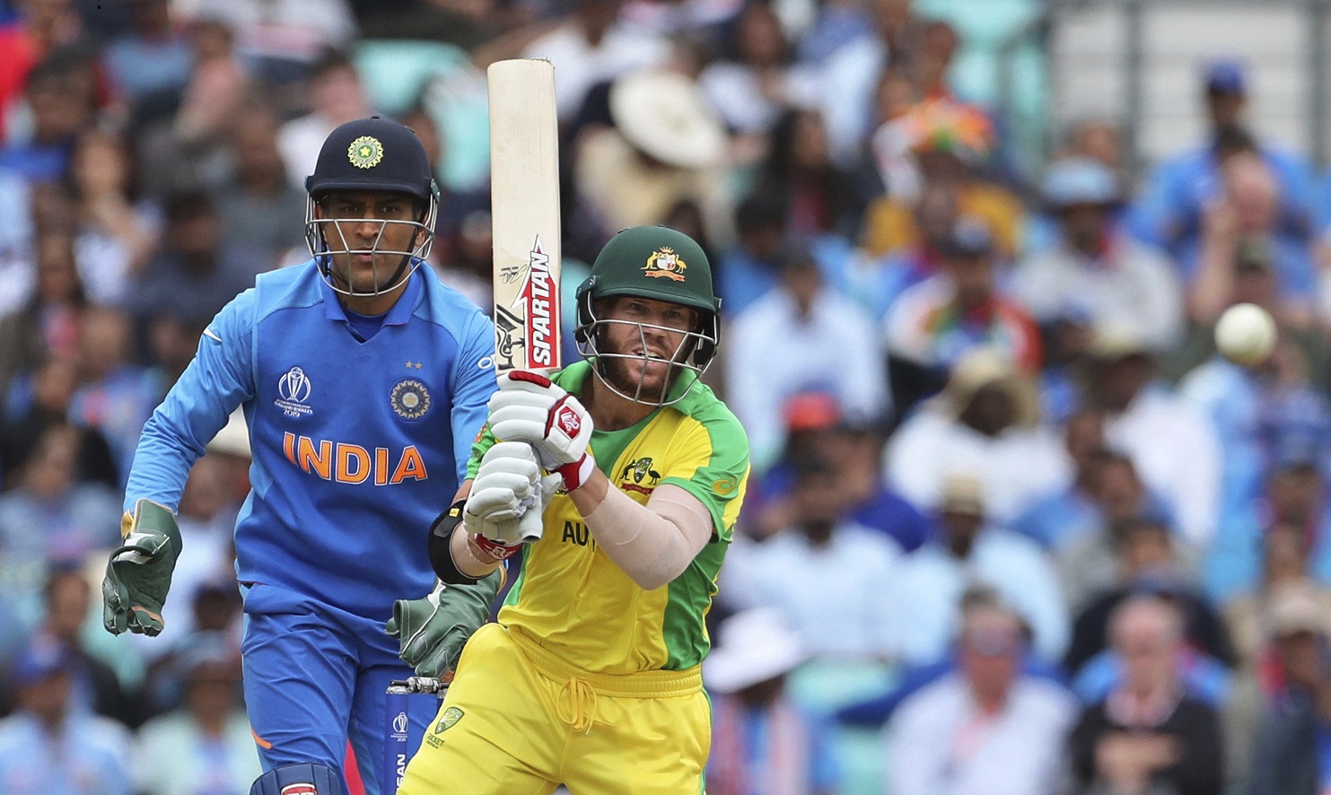 No dagger insignia, Dhoni wears gloves without logo