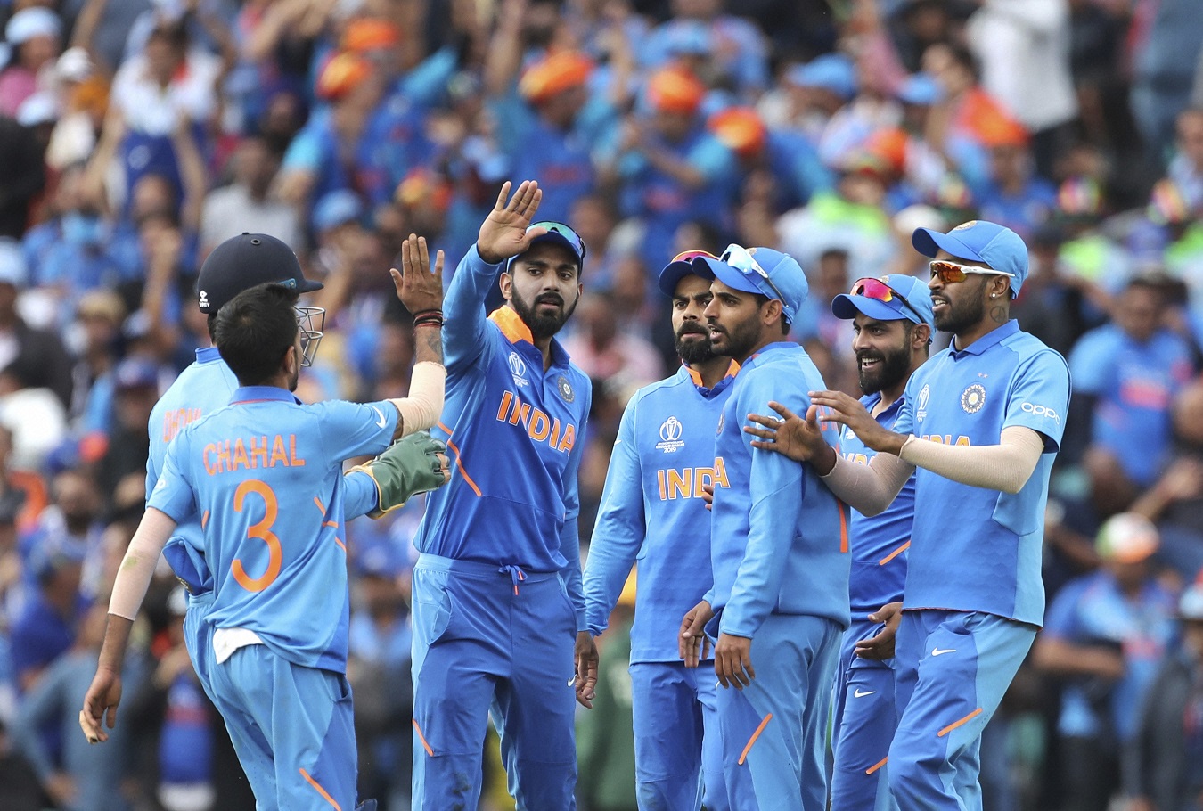 In clash of titans, India hand Aussies their first defeat in WC-2019