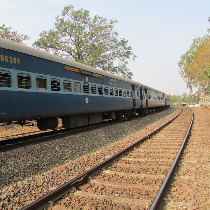 Heatstroke victims let down badly by Indian railways