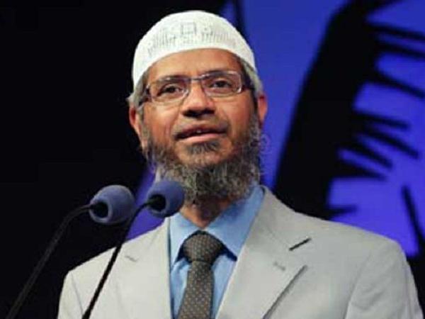 FIFA World Cup: Fugitive preacher Zakir Naik in Qatar to give religious talks