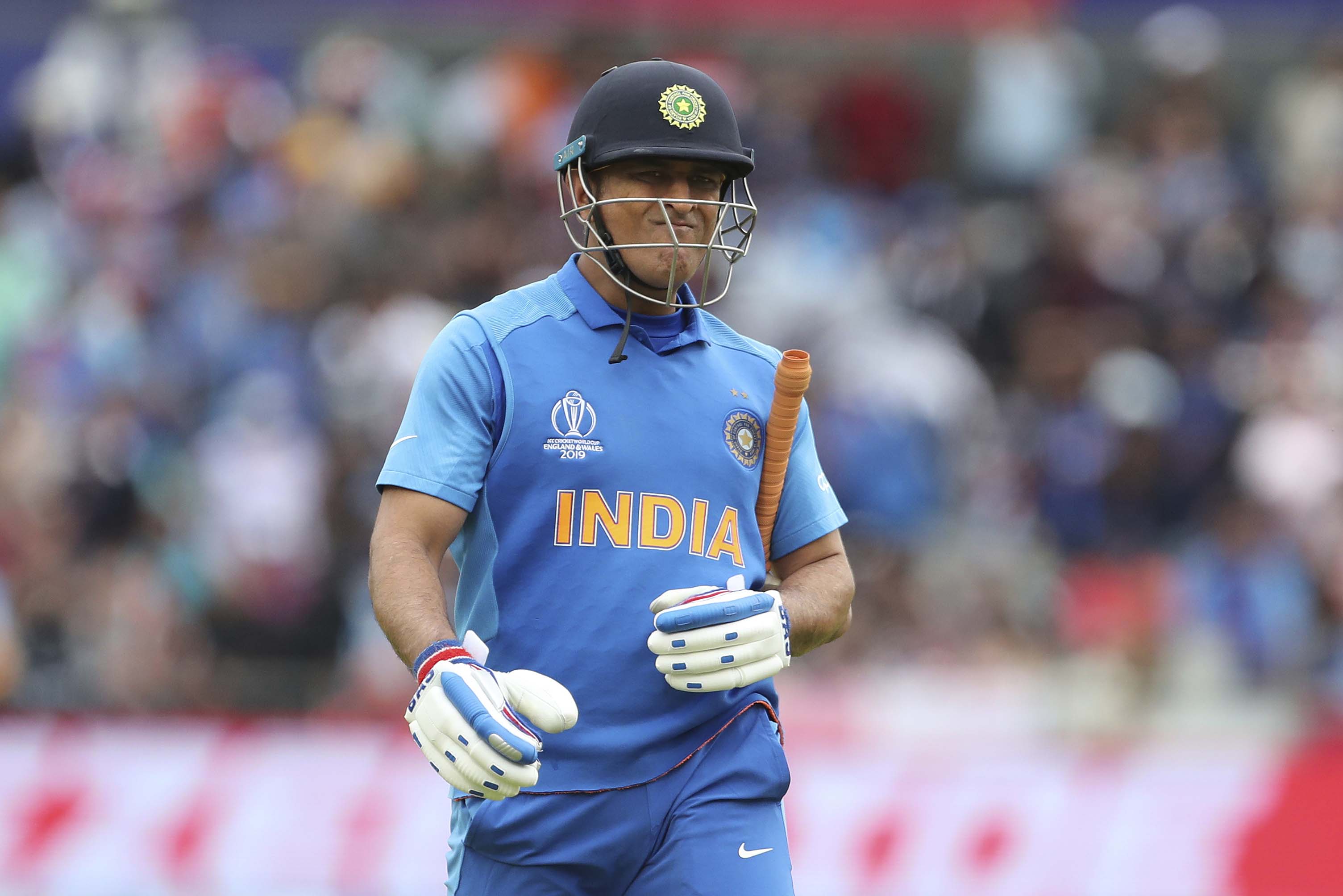 Dhoni joining squad unlikely; may silently retire from cricket: Gavaskar
