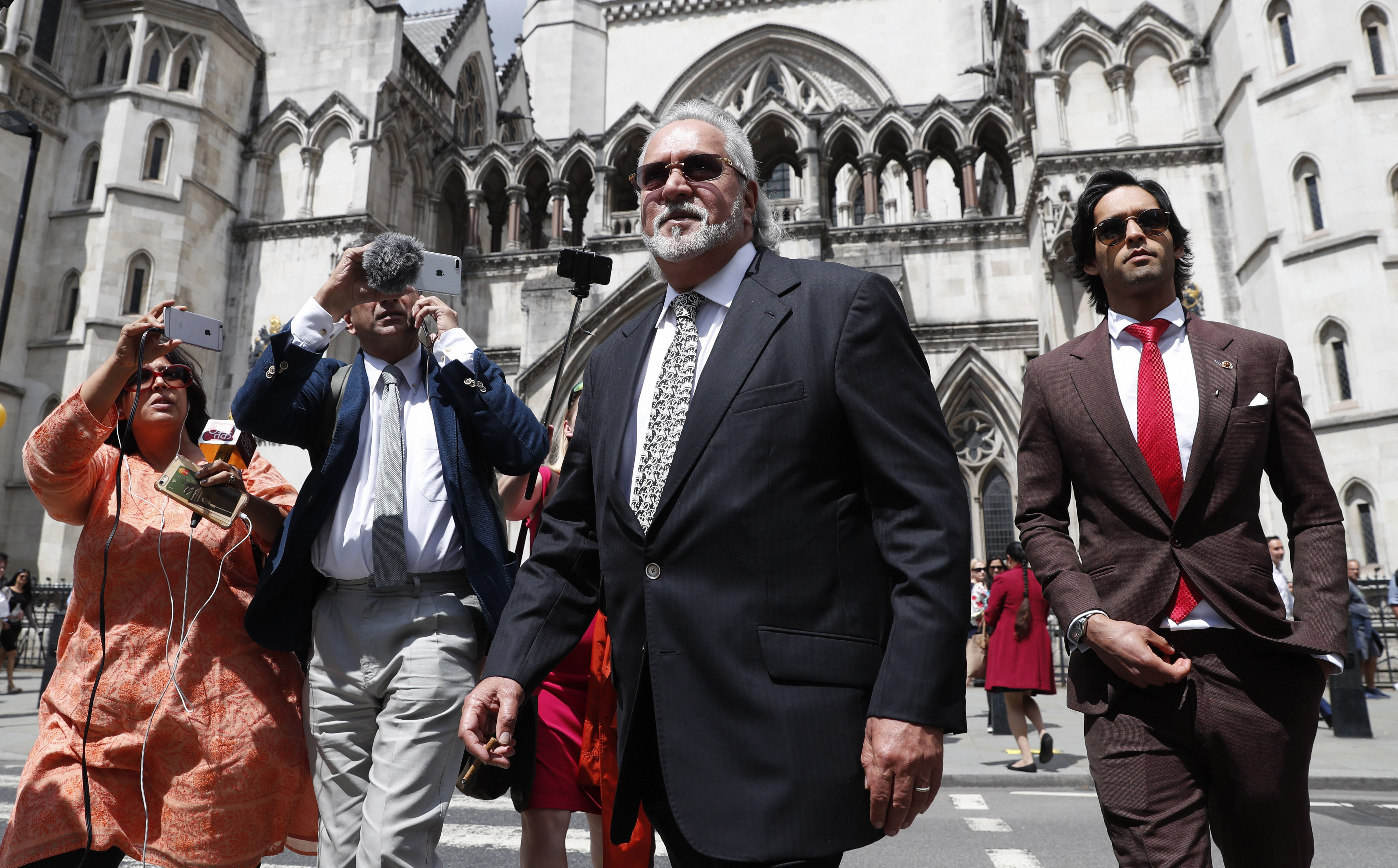 Noose tightens around Mallya, but UK will not extradite him yet