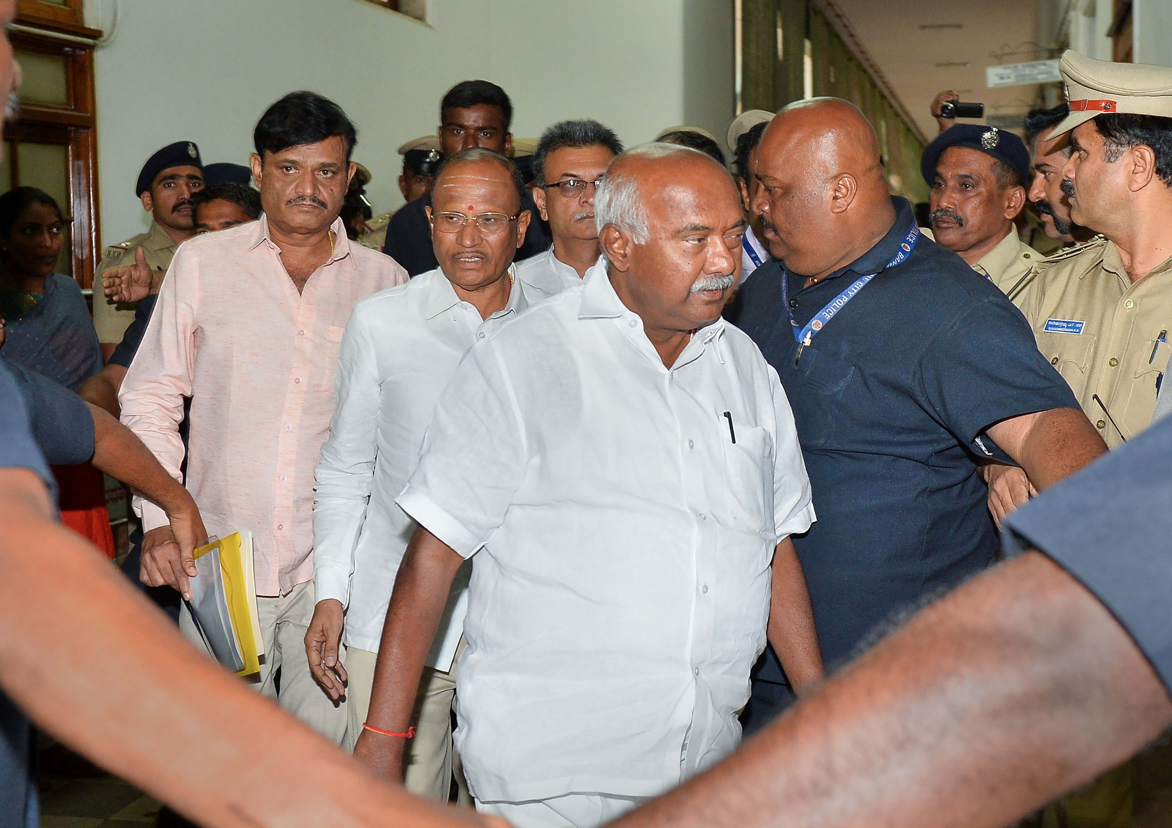 SC deadline, Finance Bill, crucial test for Karnataka govt today