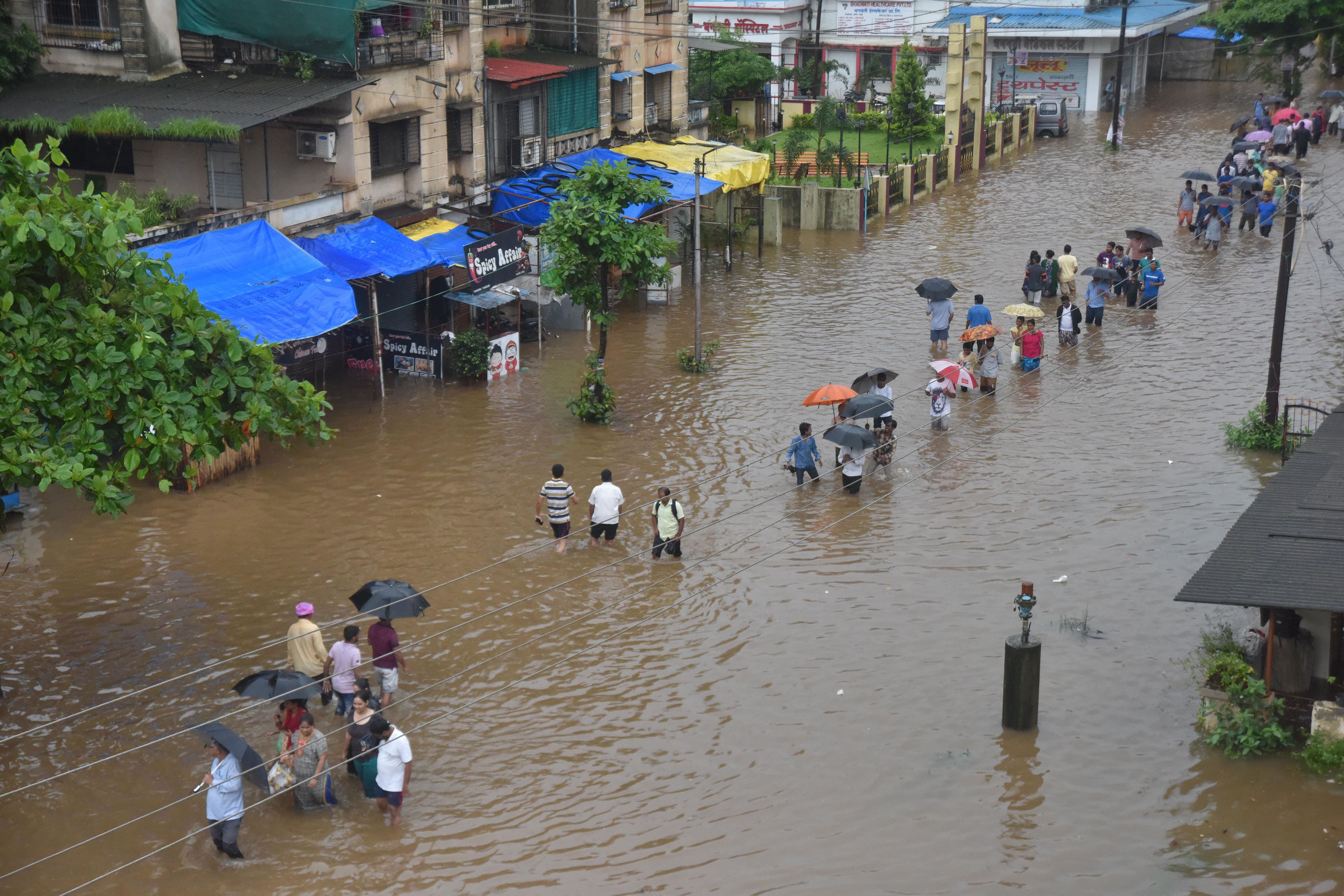 IMD issues red alert for Mumbai, disaster management on alert