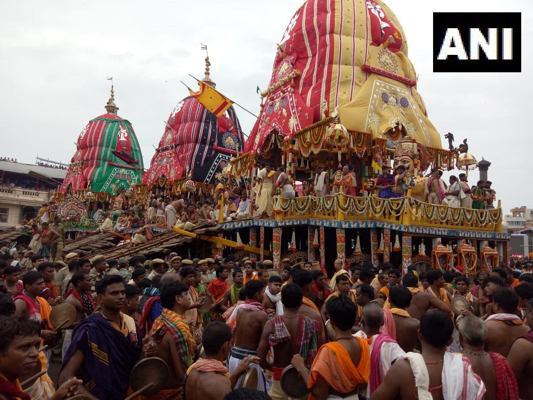 Rath Yatra begins in Puri; despite Fani millions throng to witness annual sojourn