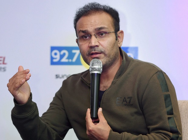 ‘Spirit of cricket’: Sehwag slams Karthik; recalls Dhoni rebuking Ashwin