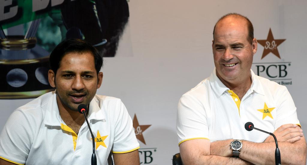 coach Mickey Arthur, Pakistan Cricket Board, support staff, ICC World Cup 2019, CWC2019, Pakistan, PCB, Sarfaraz Ahmed, Cricket, english news website, The Federal