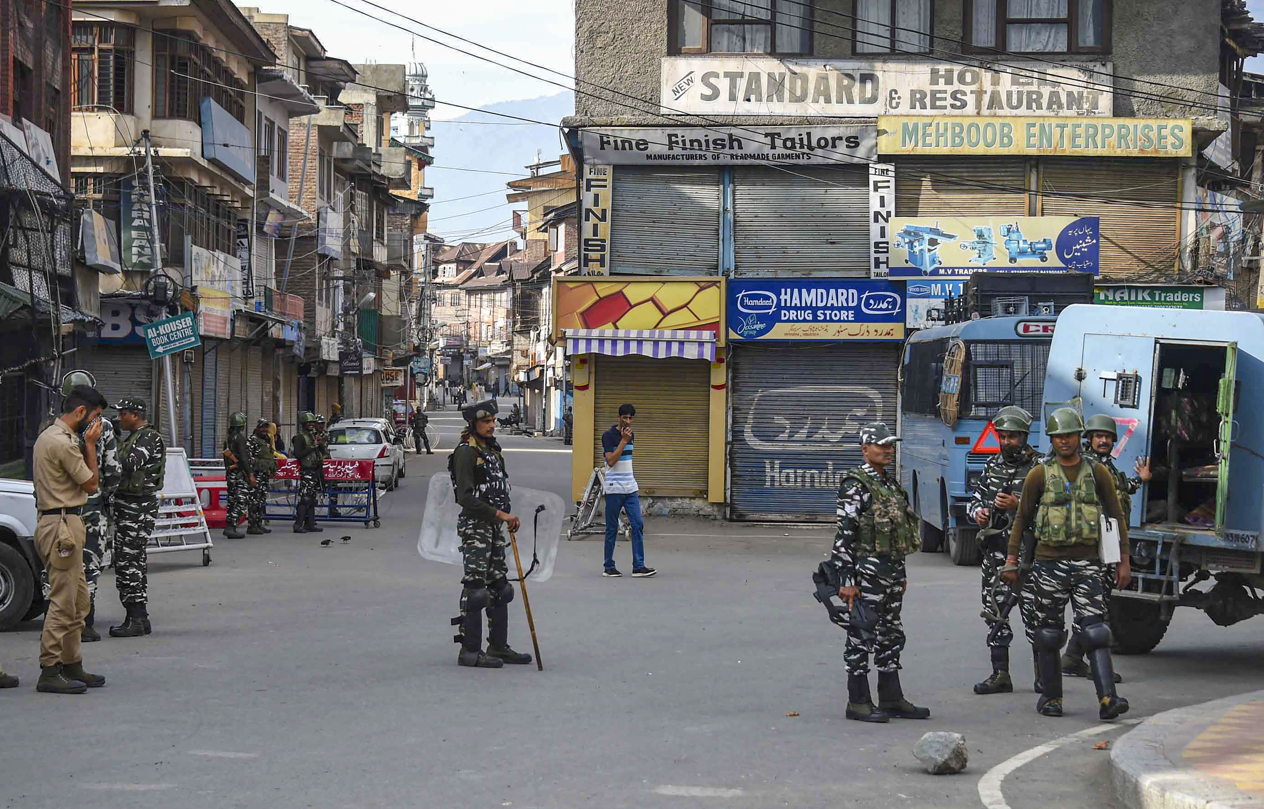 Landline services restored in Kashmir; 50,000 lines reopened