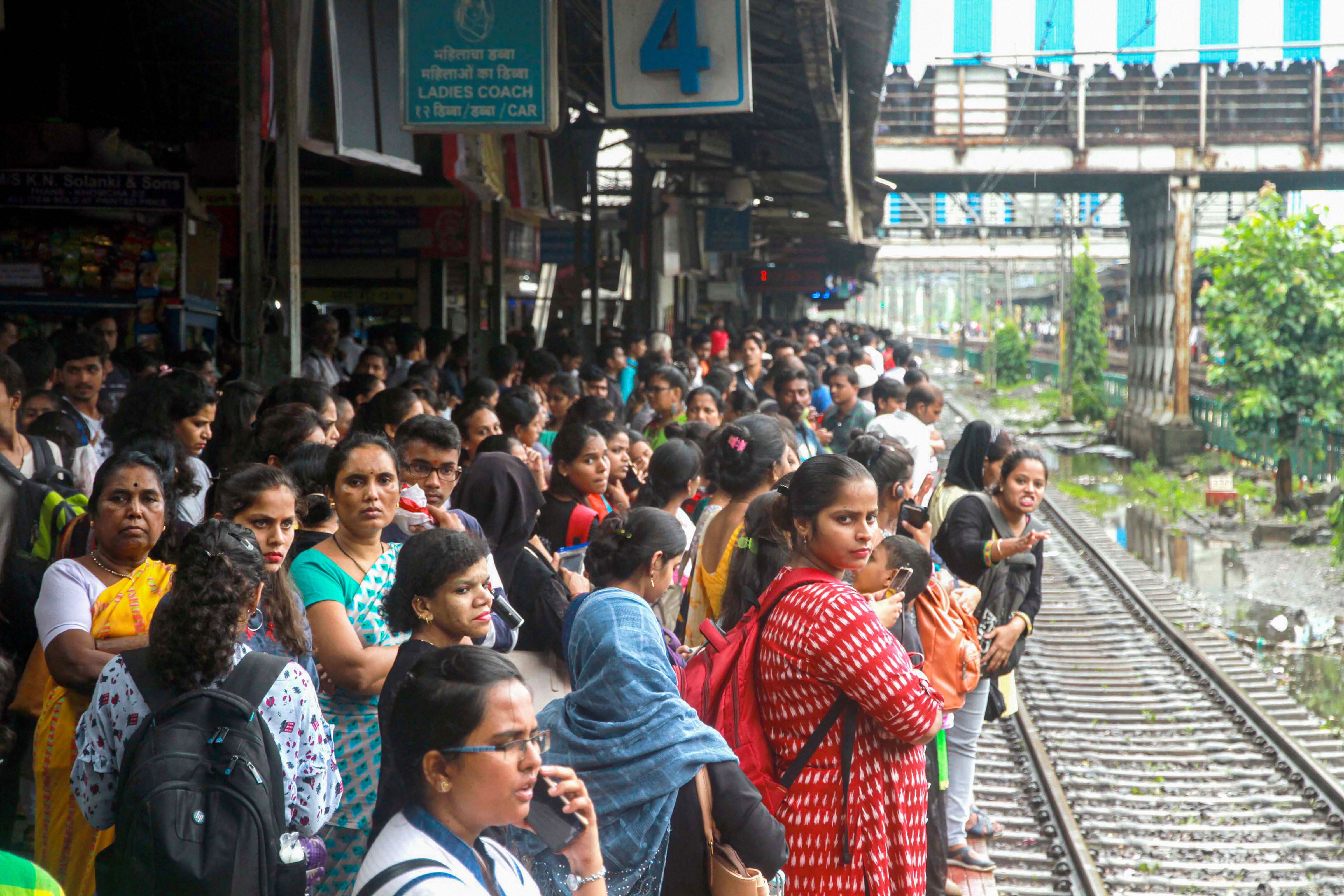 Amid coronavirus, local trains, Mumbais lifeline stopped till March 31