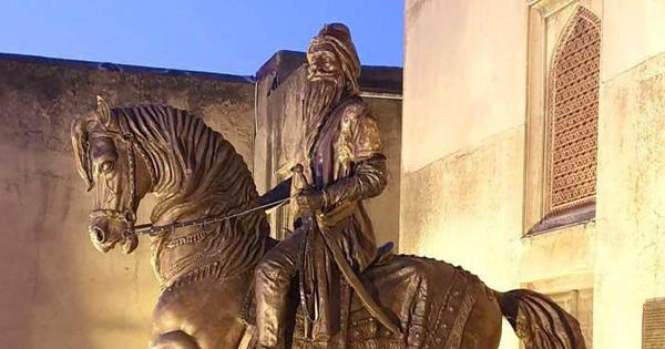 Statue of Maharaja Ranjit Singh vandalised in Pakistan