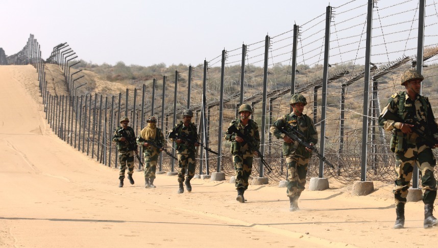 Army sound red alert along LoC, Indo-Pak border against intrusion by Pak drones