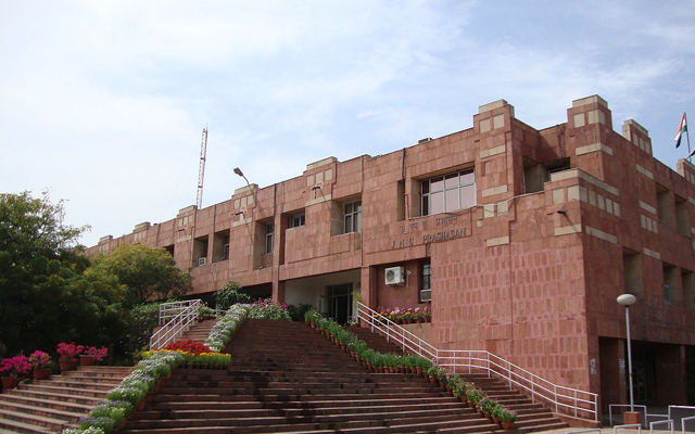 JNU administration asks teachers to resume classes