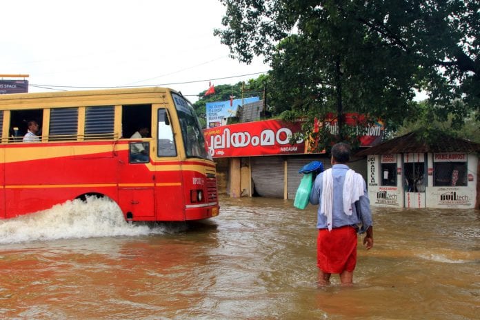 2018 Kerala floods, flood relief, Kerala government, Centre