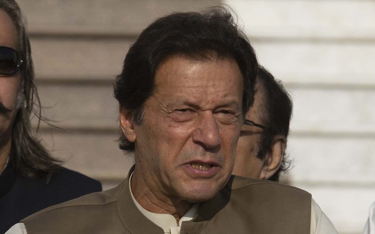 Modi played his last card on Kashmir, Imran tells solidarity rally