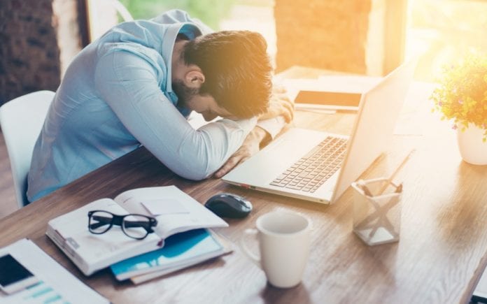 night of poor sleep affect on work, 4 ways to counter feeling sleepy at work