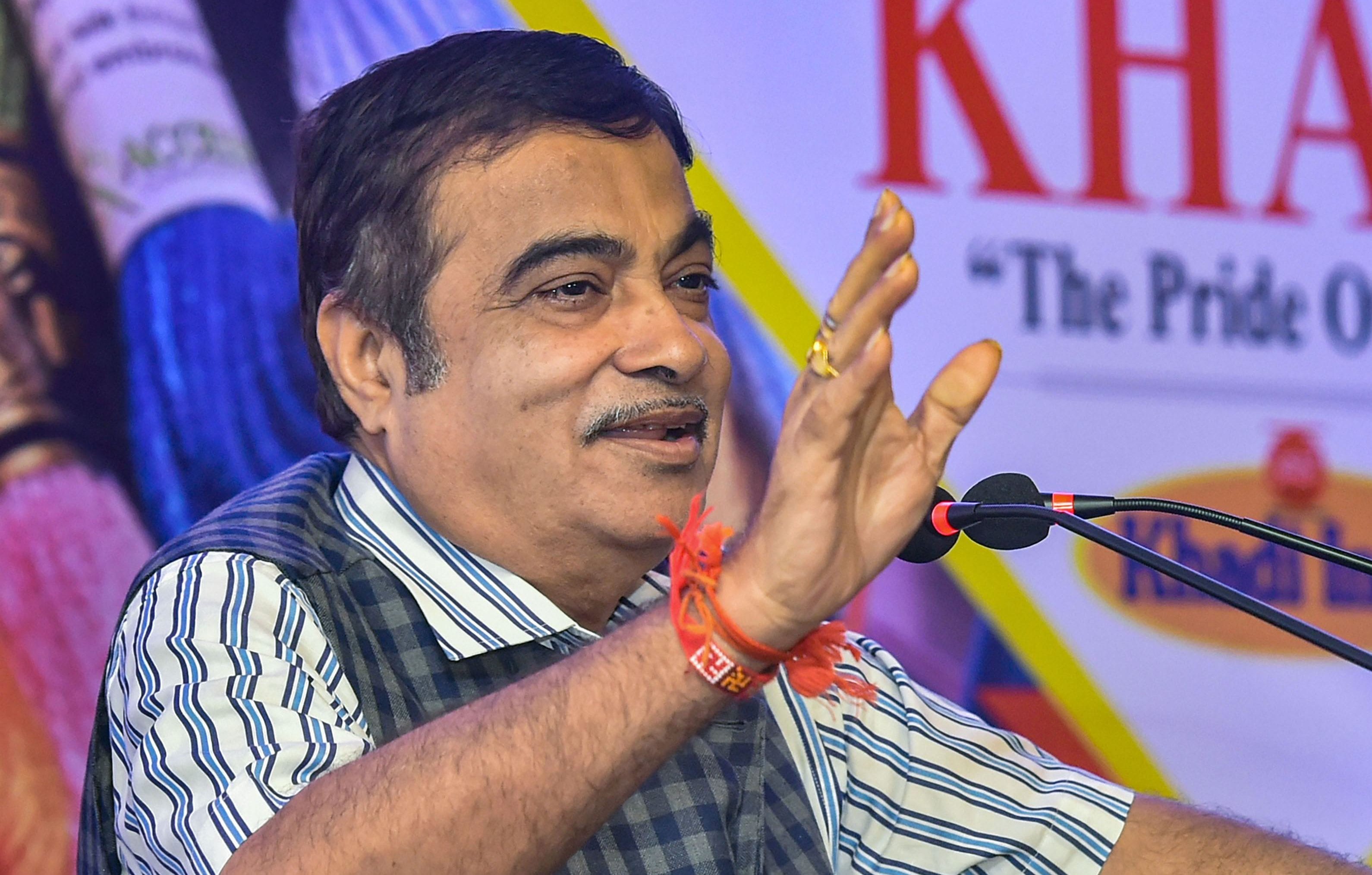 Expect financial package from govt in 2-3 days: Gadkari to industry