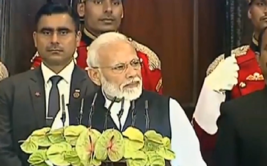 Time now to focus on our duties: Modi on Constitution Day