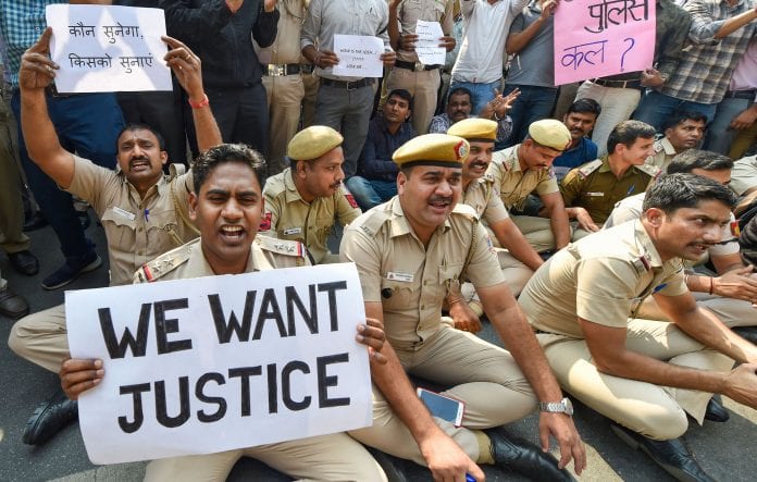 Delhi Police, police protest, assault by lawyers