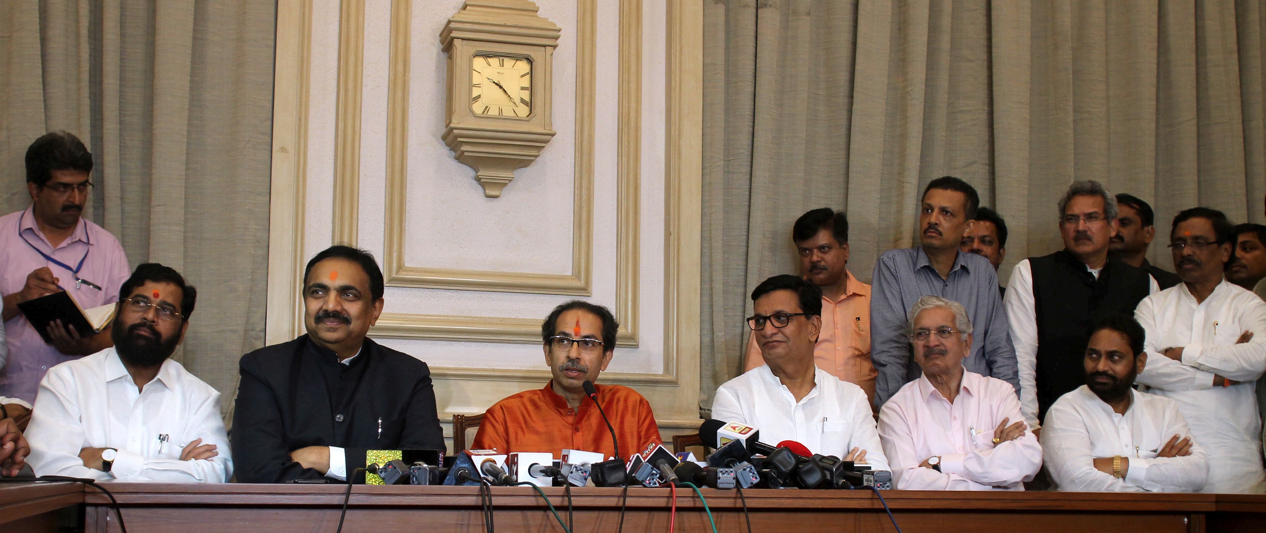 Uddhav holds maiden cabinet meet, sanctions ₹20 cr for Shivajis legacy