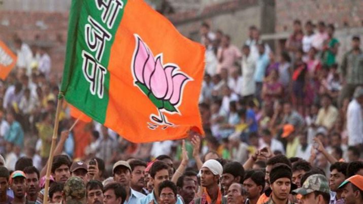 BJP clash with Kolkata police during rally to protest spurt in dengue cases