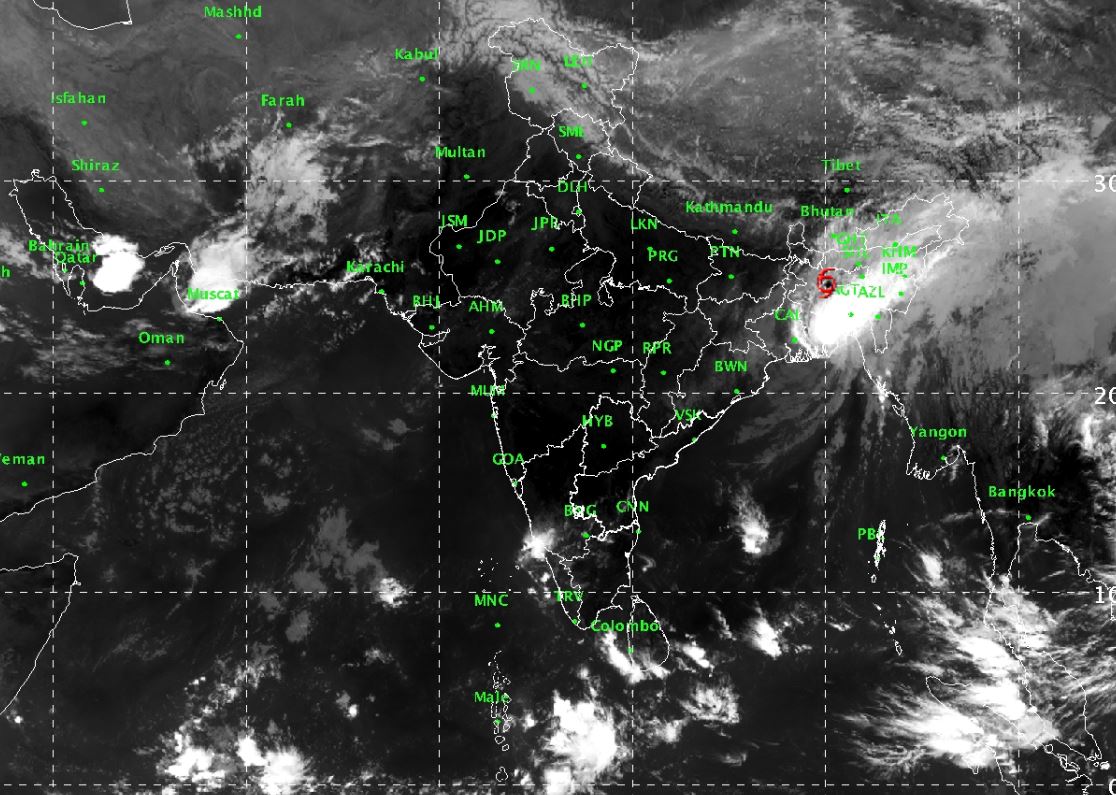 21 lakh evacuated, 4 killed in Bangladesh, Bengal, Odisha due to cyclone Bulbul