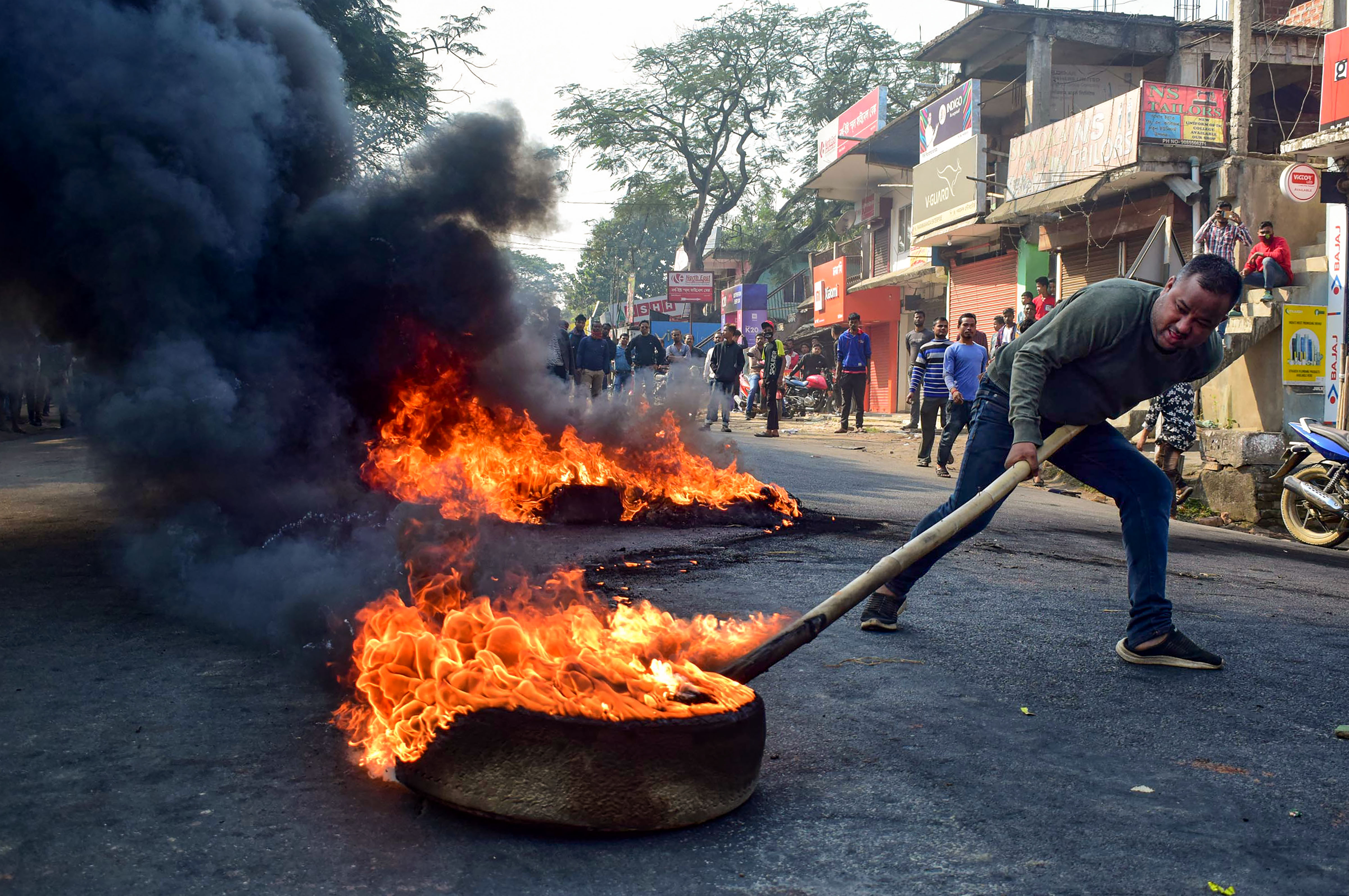 Road, rail blockade in Bengal as protests against Citizenship law continue