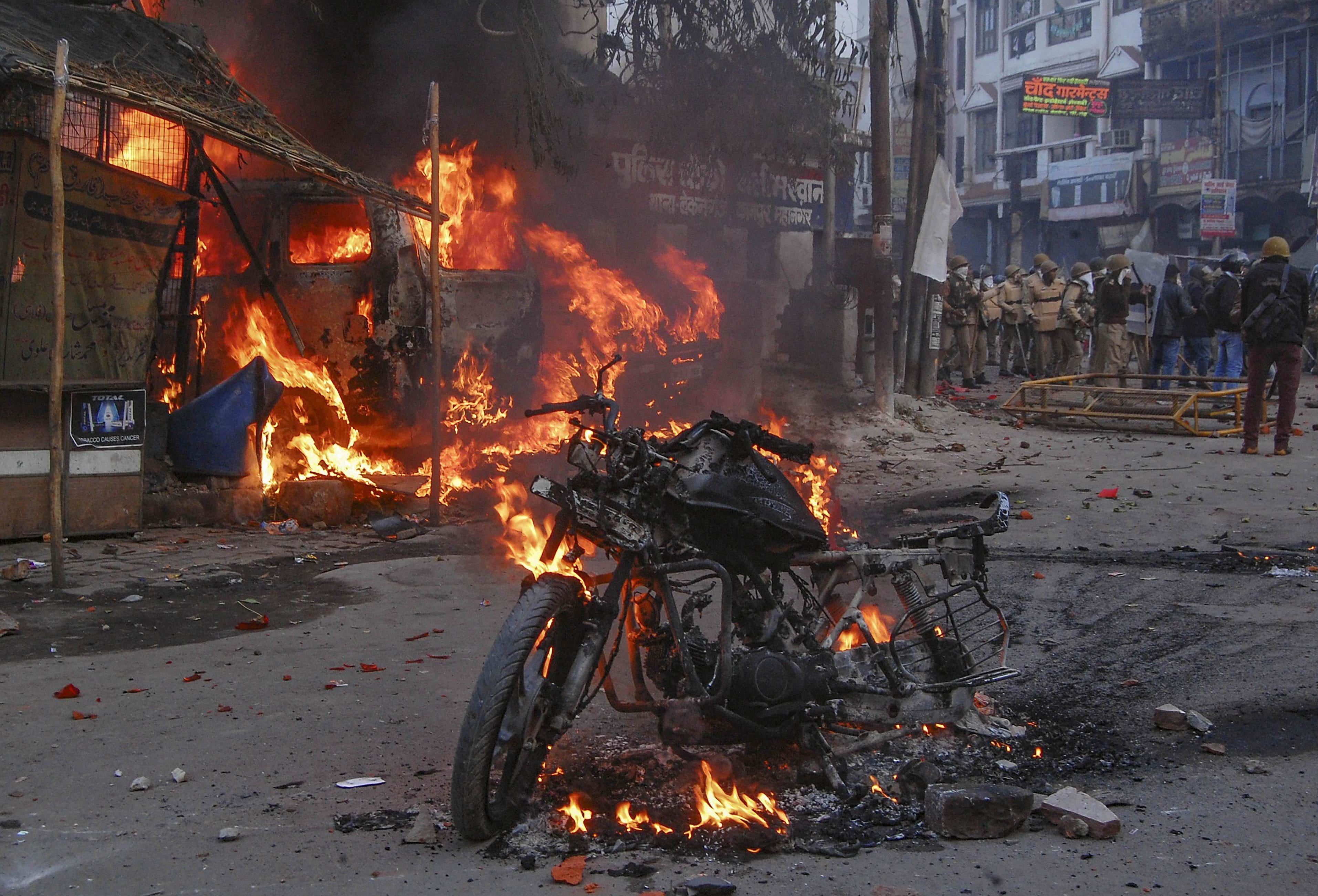 Fresh violence in Kanpur as UP remains volatile over CAA protests