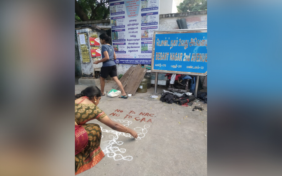 Kolam protesters say police shoved them in; Stalin says anarchy on the rise