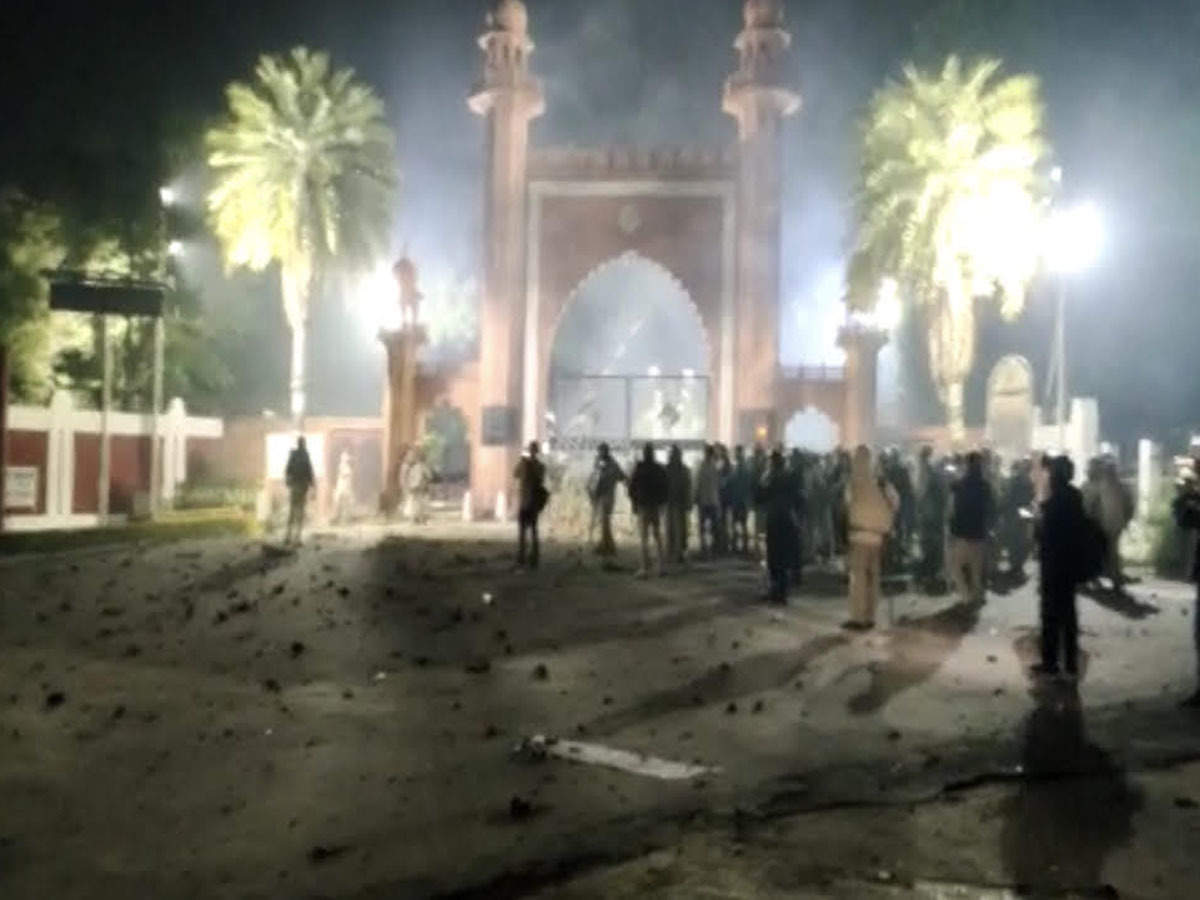 60 AMU students injured in clashes, university closed till Jan 5