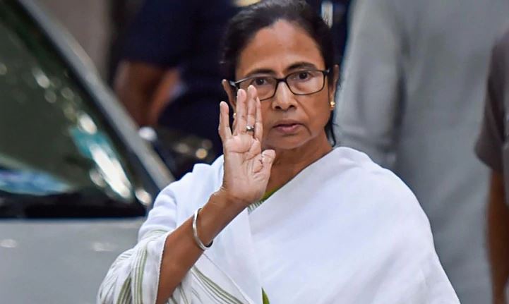 Mamata, Goyal lock horns over Shramik Special trains