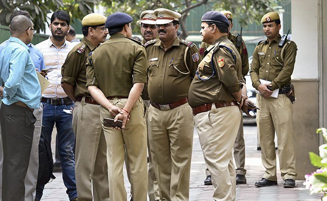 SHO among 4 suspended in Greater Noida loot-and-murder case