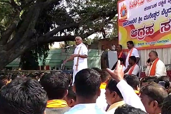 RSS leader Kalladka Prabhakar Bhat 