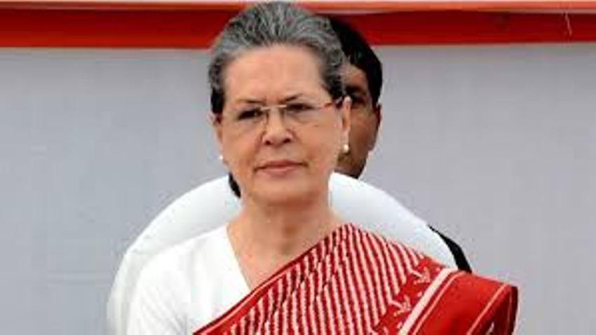 Follow Raj Dharma, reduce fuel prices: Sonia Gandhi to PM Modi