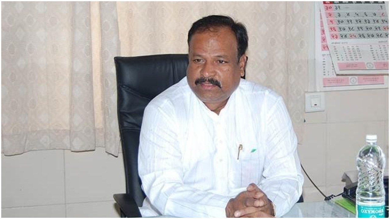 Maharashtra: Shiv Sena refutes news of minister Sattars resignation