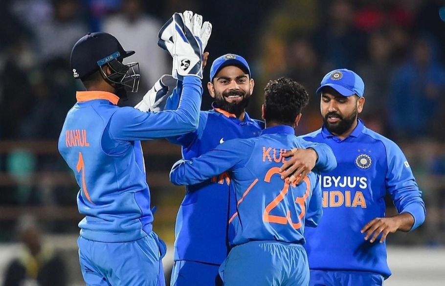 KL Rahul, Virat Kohli, Steve Smith, Kane Williamson, Kuldeep Yadav, Rishabh Pant, India vs Australia, Australia tour of India, Rajkot, Saurashtra Cricket Association stadium, wicketkeeper-batsman, second ODI