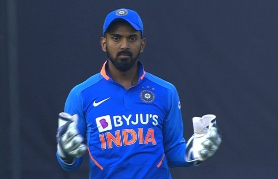 Experts think KL Rahul cant be first choice behind the stumps